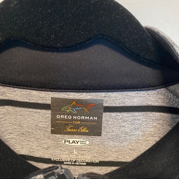 Great Condition Greg Norman Quarter Zip Retail $70 - Picture 3 of 3